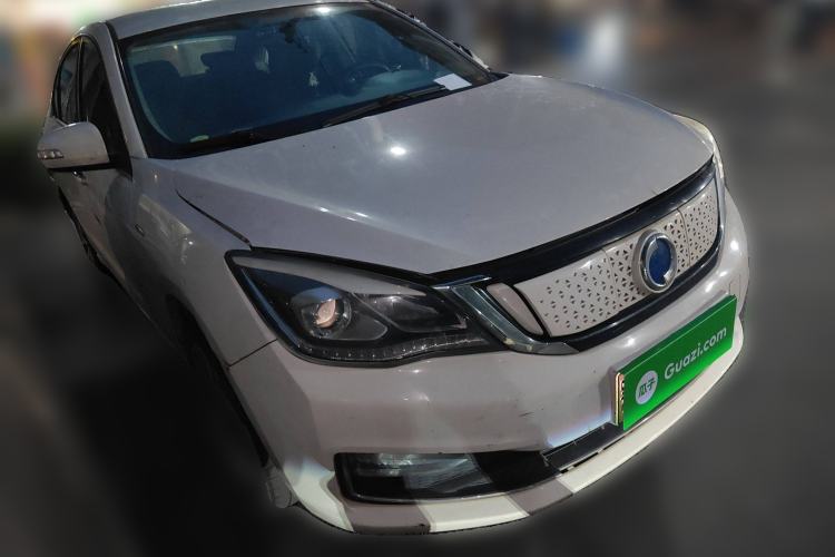 Used Dongfeng Fukang ES500 2019 Revised Version Smart Edition Front Right 45 Deg