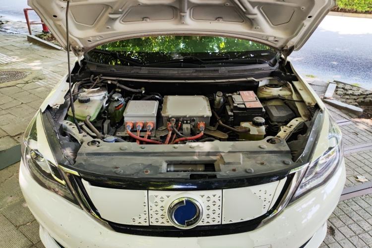 Used Dongfeng Fukang ES500 2019 Revised Version Smart Edition Engine Bay