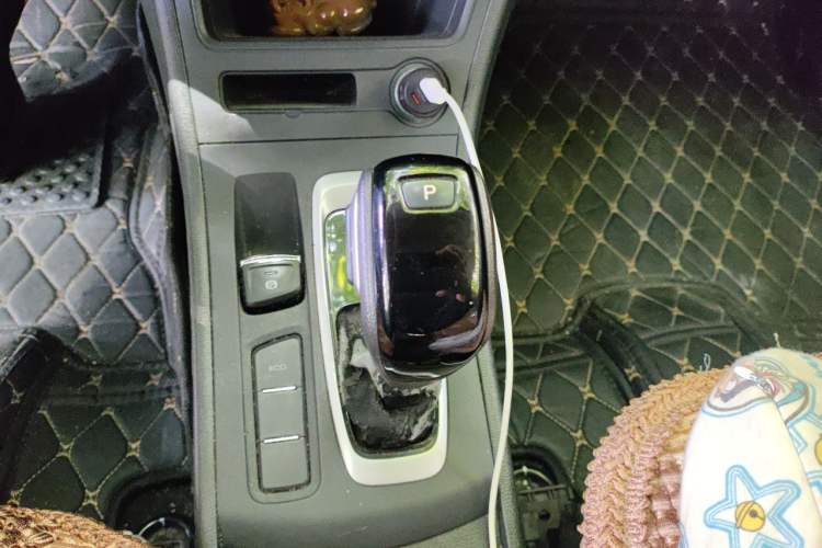 Used Dongfeng Fukang ES500 2019 Revised Version Smart Edition Gear Lever