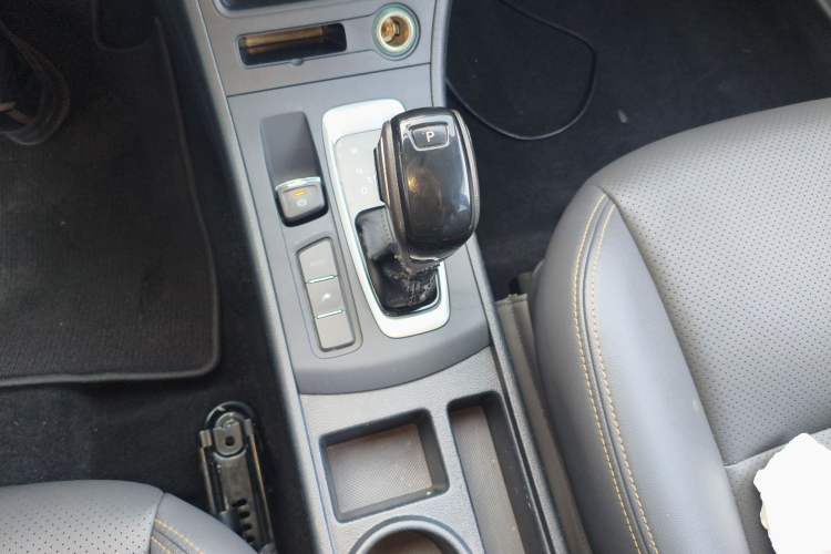 Used Dongfeng Fukang ES500 2021 Standard Edition Gear Lever