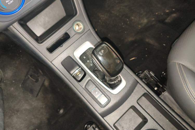 Used Dongfeng Fukang ES500 2021 Standard Edition Gear Lever