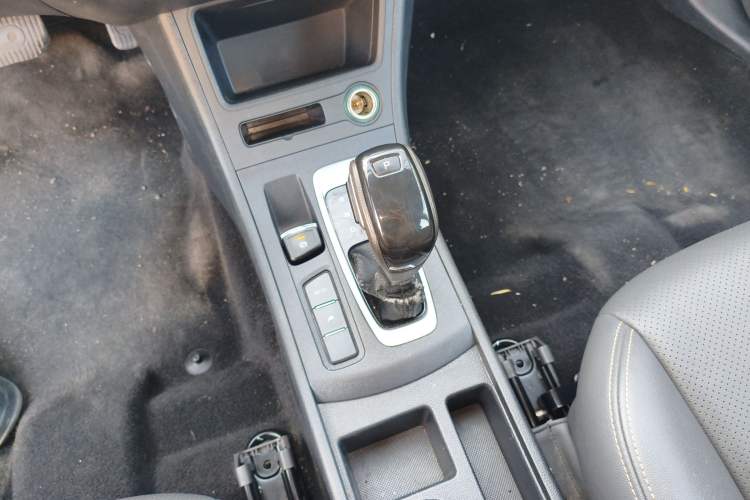 Used Dongfeng Fukang ES500 2021 Standard Edition Gear Lever