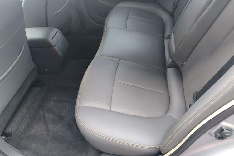 Used Dongfeng Fukang ES500 2021 Standard Edition Left Rear Seat