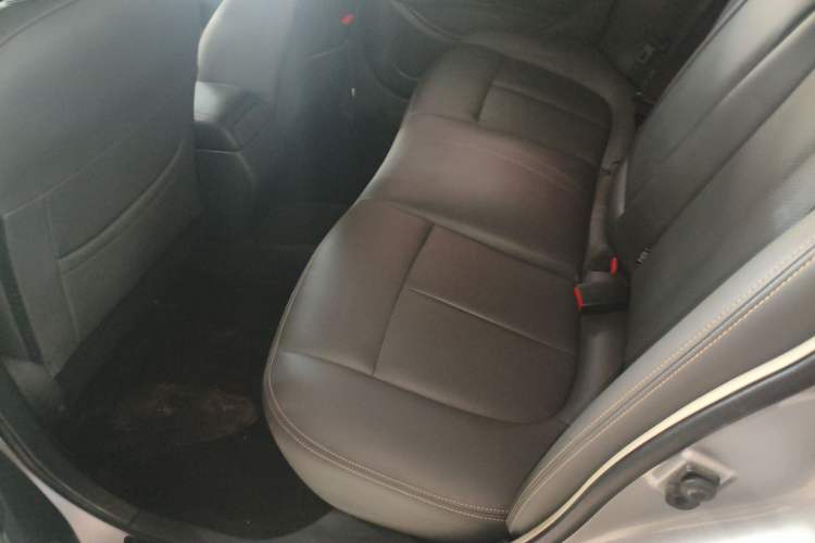 Used Dongfeng Fukang ES500 2021 Standard Edition Left Rear Seat