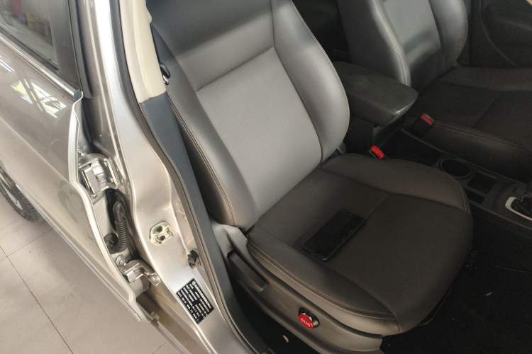 Used Dongfeng Fukang ES500 2021 Standard Edition Right Front Seat
