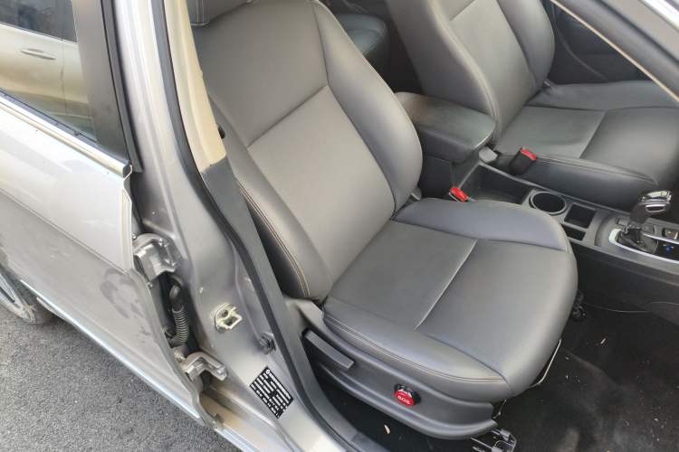 Used Dongfeng Fukang ES500 2021 Standard Edition Right Front Seat