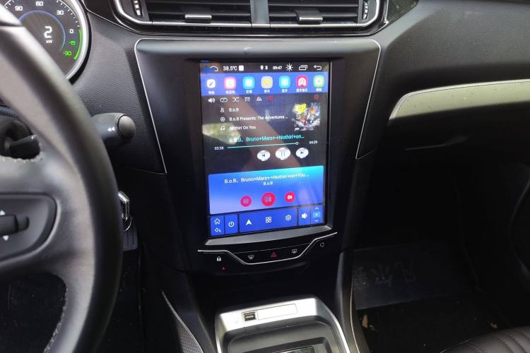 Used Dongfeng Fukang ES600 2022 Comfort Edition Audio And AC Panel