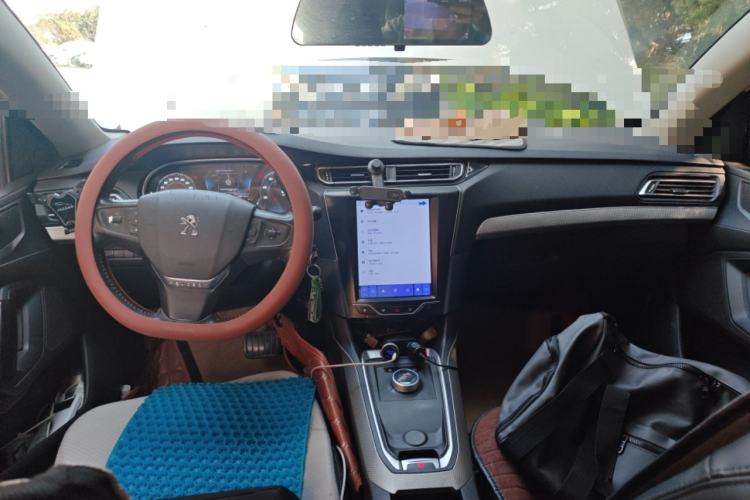 Used Dongfeng Fukang ES600 2022 Smart Drive Edition Center Console