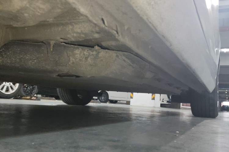 Used Dongfeng Fukang ES600 2022 Comfort Edition Chassis Front Left