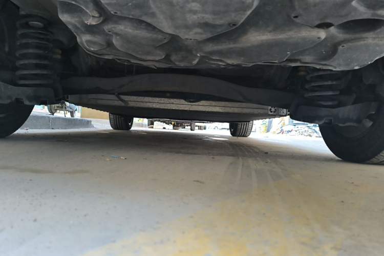 Used Dongfeng Fukang ES600 2022 Smart Drive Edition Chassis Rear