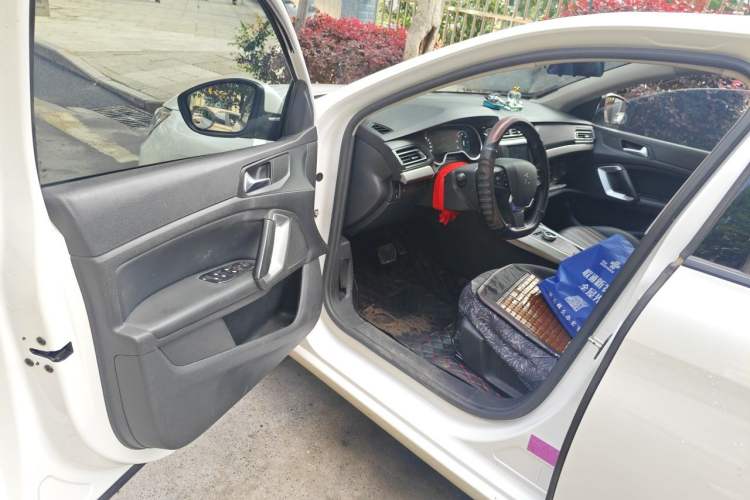 Used Dongfeng Fukang ES600 2022 Comfort Edition Driver Seat