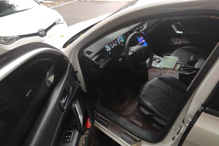 Used Dongfeng Fukang ES600 2022 T3 Custom Edition Driver Seat