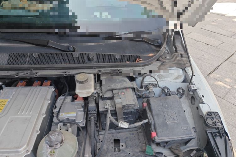 Used Dongfeng Fukang ES600 2022 Smart Drive Edition Engine Bay Left