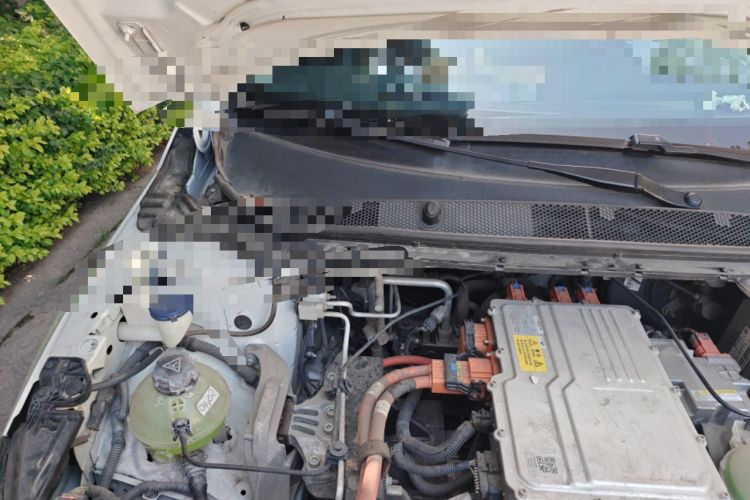 Used Dongfeng Fukang ES600 2022 Smart Drive Edition Engine Bay Right