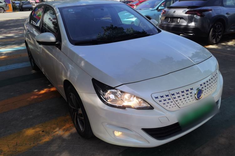 Used Dongfeng Fukang ES600 2022 Comfort Edition Exterior 2