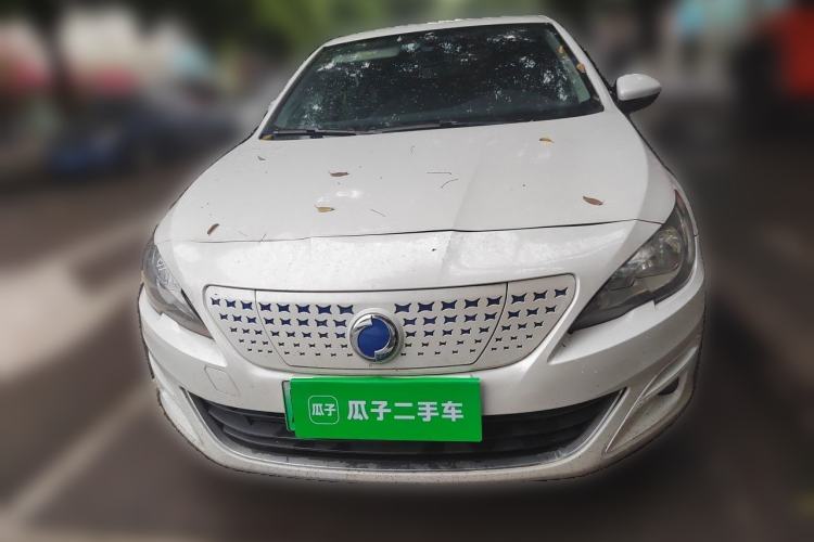 Used Dongfeng Fukang ES600 2022 T3 Custom Edition Front