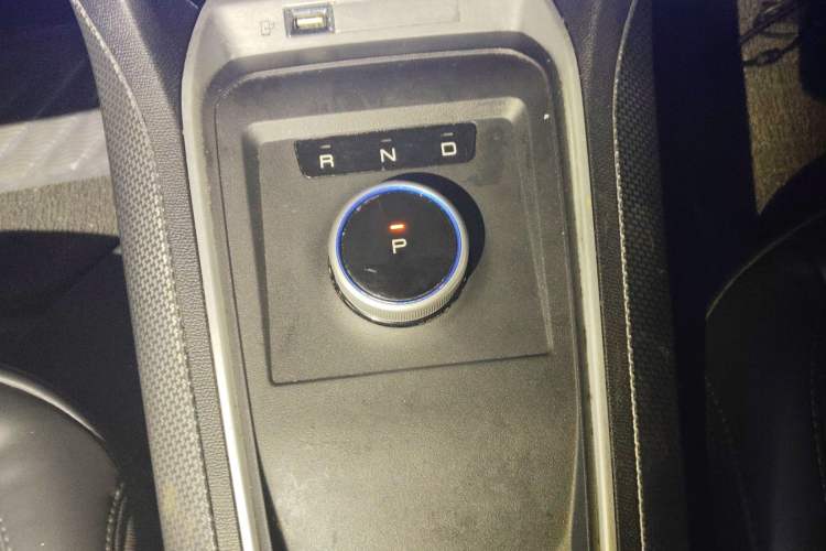 Used Dongfeng Fukang ES600 2022 Comfort Edition Gear Lever