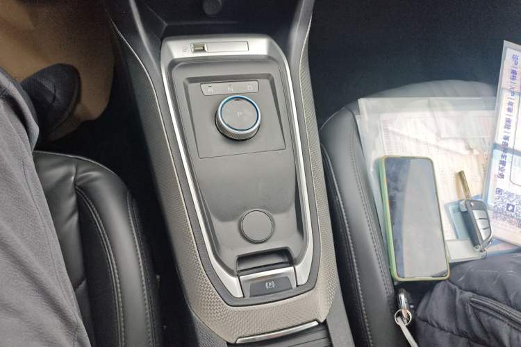 Used Dongfeng Fukang ES600 2022 Comfort Edition Gear Lever