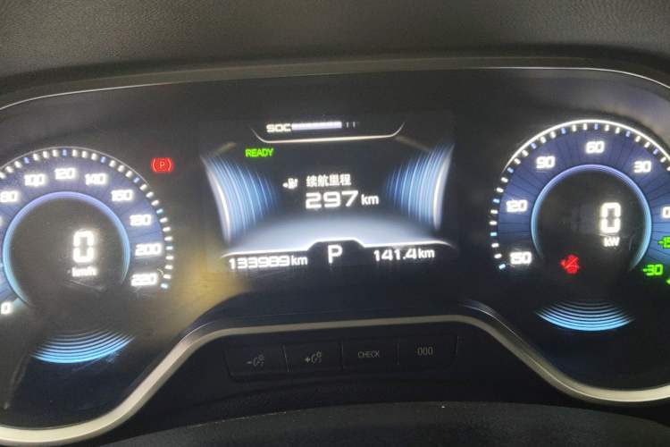 Used Dongfeng Fukang ES600 2022 Comfort Edition Instrument Cluster