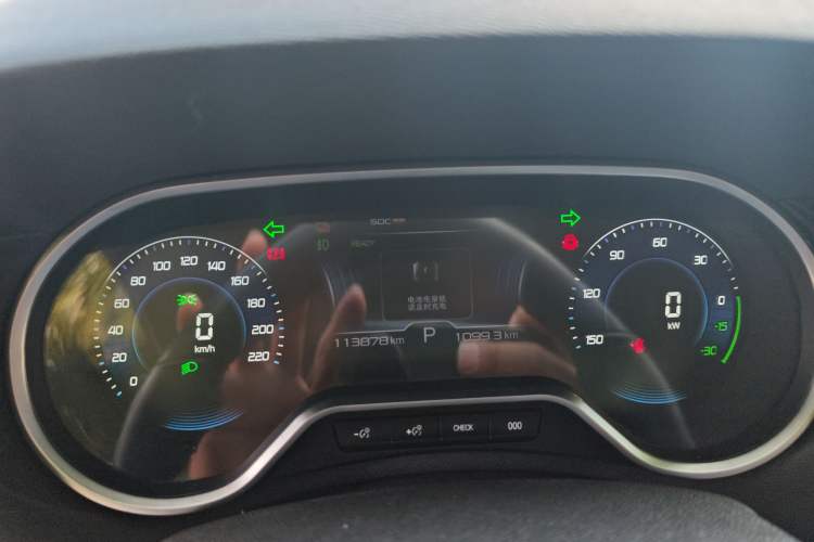 Used Dongfeng Fukang ES600 2022 Comfort Edition Instrument Cluster