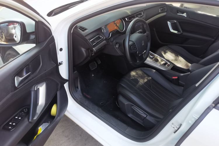 Used Dongfeng Fukang ES600 2022 Comfort Edition Interior 3
