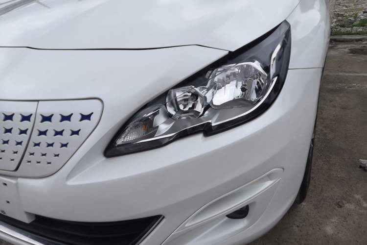 Used Dongfeng Fukang ES600 2022 T3 Custom Edition Left Front Headlight