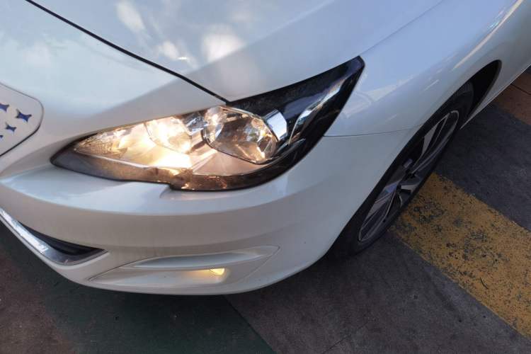 Used Dongfeng Fukang ES600 2022 Comfort Edition Left Front Headlight