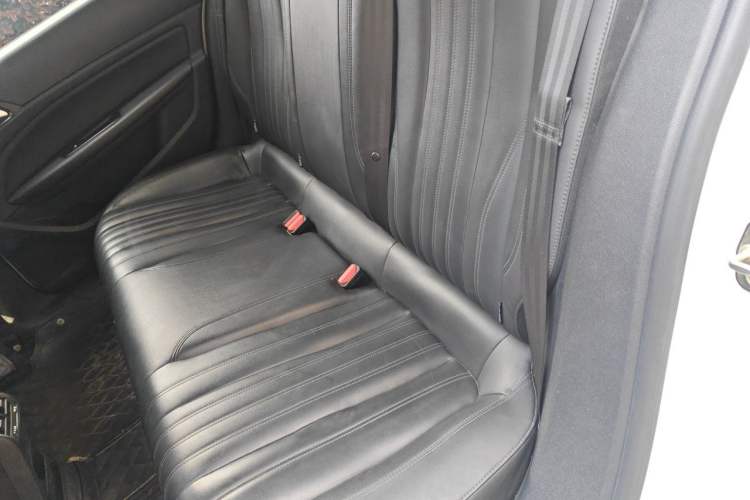 Used Dongfeng Fukang ES600 2022 Comfort Edition Left Rear Seat
