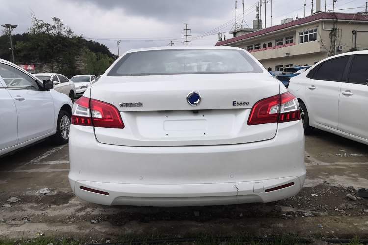 Used Dongfeng Fukang ES600 2022 T3 Custom Edition Rear