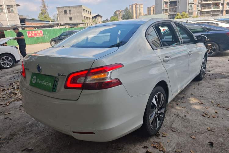 Used Dongfeng Fukang ES600 2022 Comfort Edition Rear Right 45 Deg