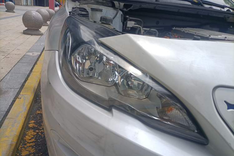 Used Dongfeng Fukang ES600 2022 T3 Custom Edition Right Front Headlight