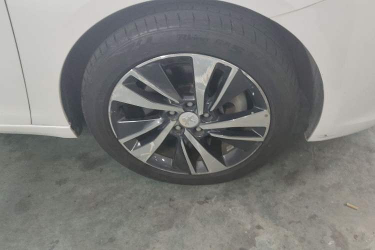 Used Dongfeng Fukang ES600 2022 Comfort Edition Right Front Wheel Hub