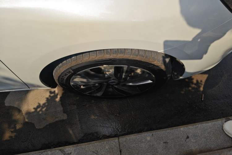 Used Dongfeng Fukang ES600 2022 Comfort Edition Right Front Wheel Hub