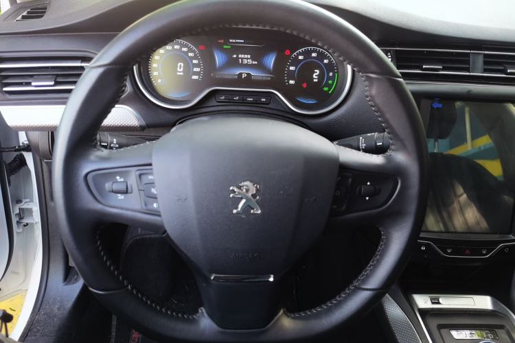 Used Dongfeng Fukang ES600 2022 Comfort Edition Steering Wheel