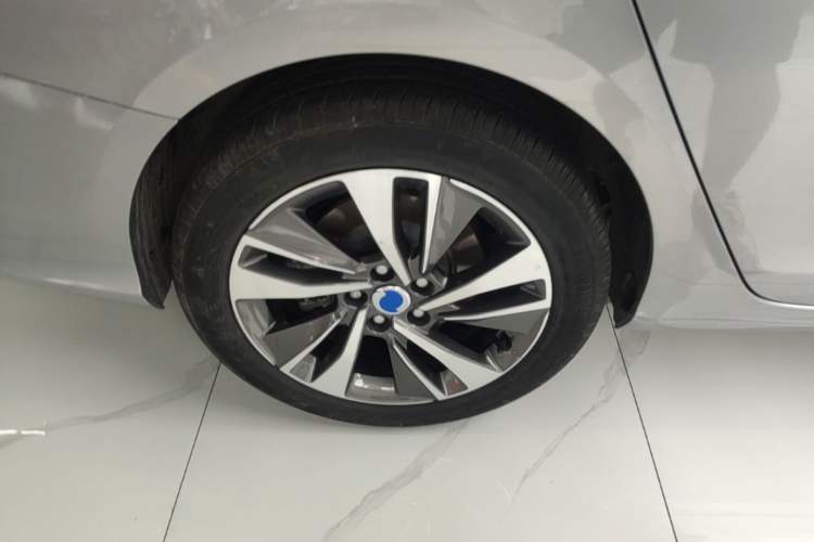 Used Dongfeng Fukang ES600 2023 Battery-Swap Version Right Rear Wheel Hub