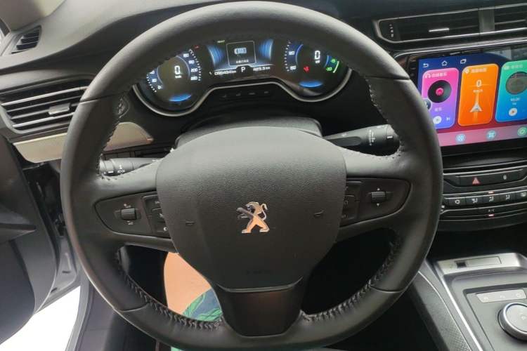Used Dongfeng Fukang ES600 2023 Battery-Swap Version Steering Wheel