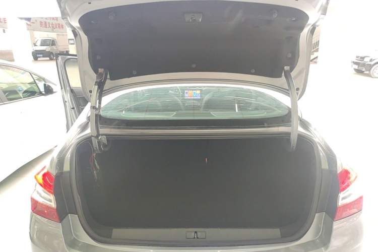 Used Dongfeng Fukang ES600 2023 Battery-Swap Version Trunk