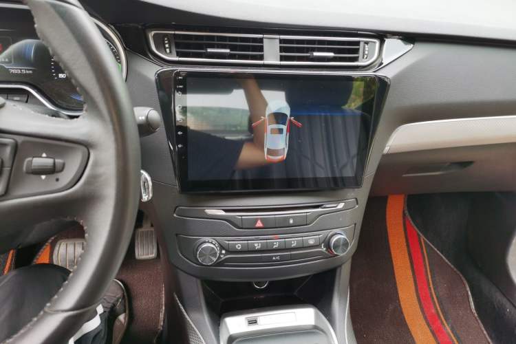 Used Dongfeng Fukang ES600 2023 Battery-Swap Version Audio And AC Panel