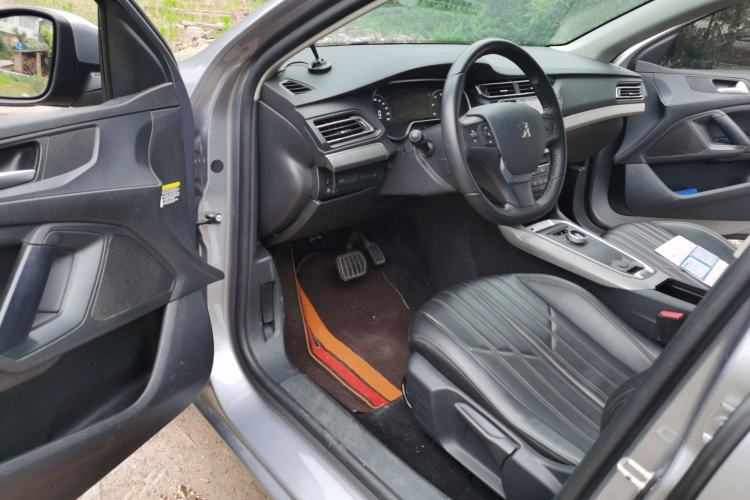 Used Dongfeng Fukang ES600 2023 Battery-Swap Version Driver Seat