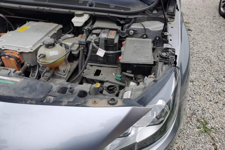 Used Dongfeng Fukang ES600 2023 Battery-Swap Version Engine Bay Left