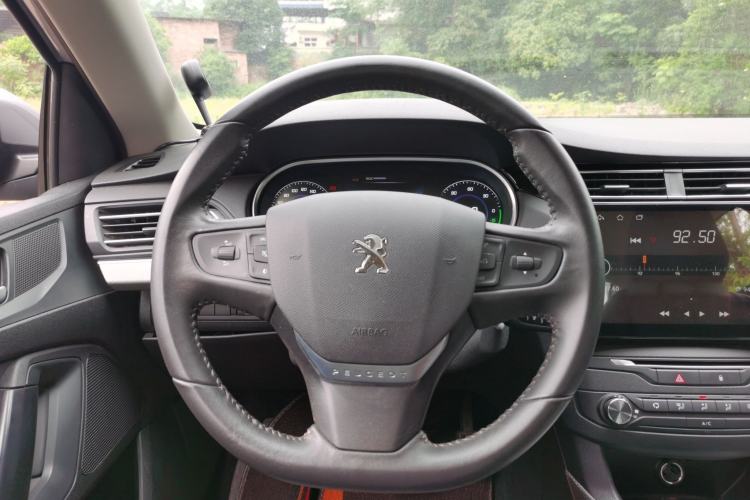 Used Dongfeng Fukang ES600 2023 Battery-Swap Version Steering Wheel