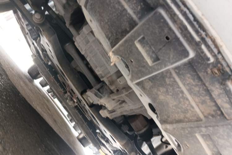 Used Dongfeng Junfeng E11K 2019 Standard Model Chassis Front