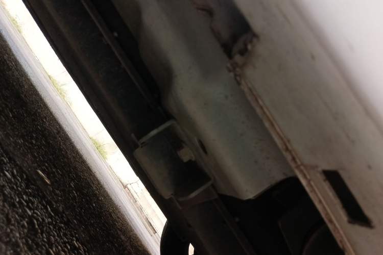 Used Dongfeng Junfeng E11K 2019 Standard Model Chassis Rear Left