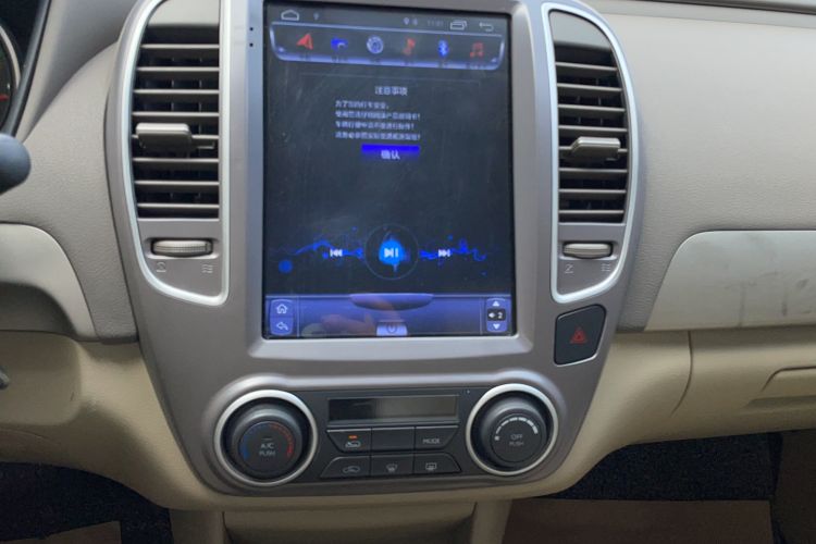 Used Dongfeng Junfeng E11K 2019 Standard Model Audio And AC Panel
