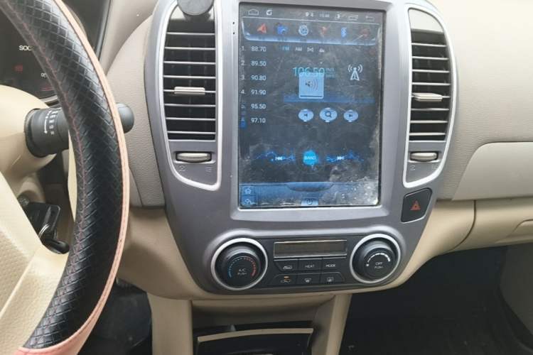 Used Dongfeng Junfeng E11K 2019 Standard Model Audio And AC Panel
