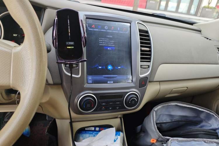 Used Dongfeng Junfeng E11K 2019 Standard Model Audio And AC Panel