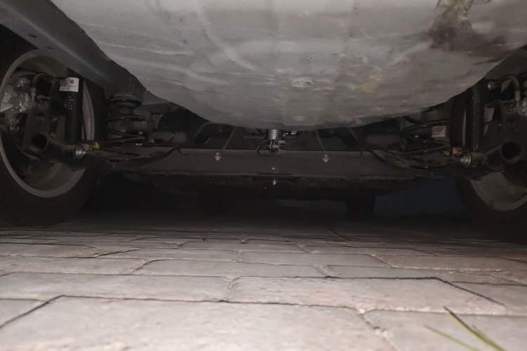 Used Dongfeng Junfeng E11K 2019 ES360 Battery-Swap Version 46.7 kWh Chassis Rear