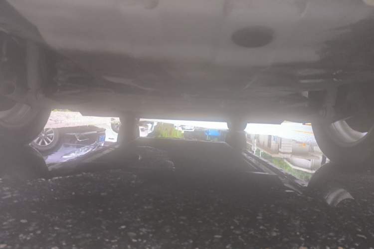 Used Dongfeng Junfeng E11K 2019 Standard Model Chassis Rear