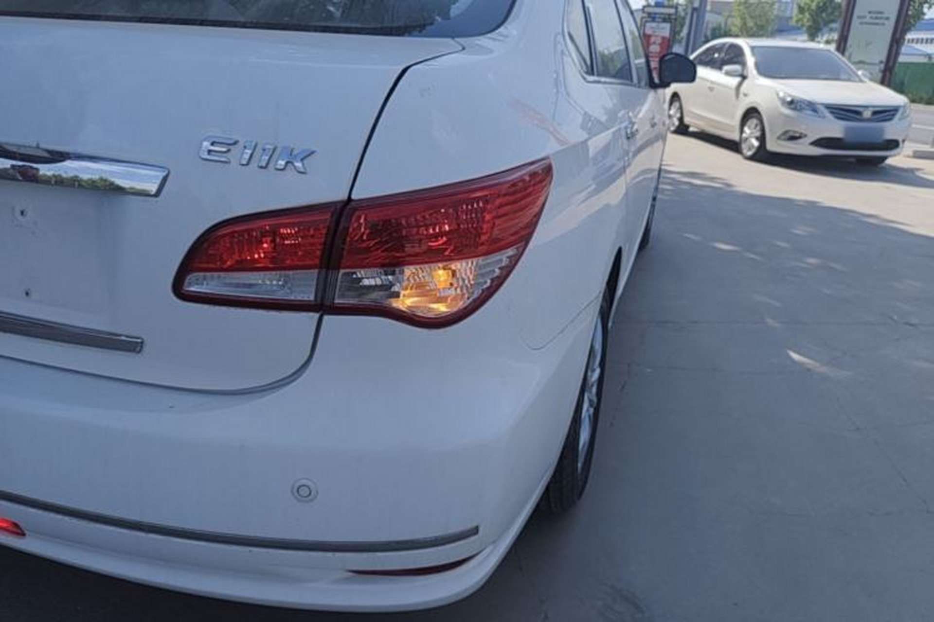 Used Dongfeng Junfeng E11K 2019 Standard Model Exterior 3