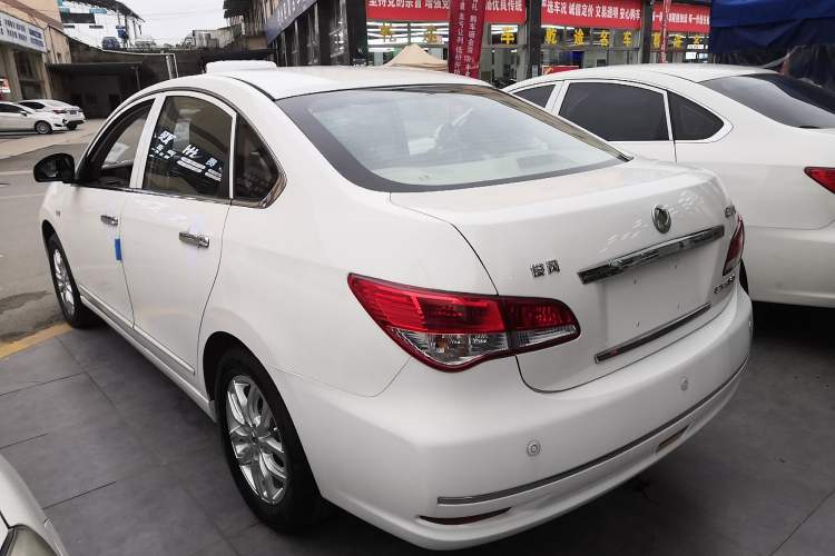 Used Dongfeng Junfeng E11K 2019 ES360 Battery-Swap Version 46.7 kWh Exterior 3